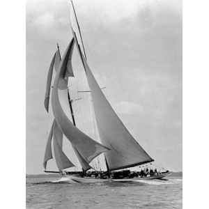 Edwin Levick - The Schooner Half Moon at Sail, 1910s