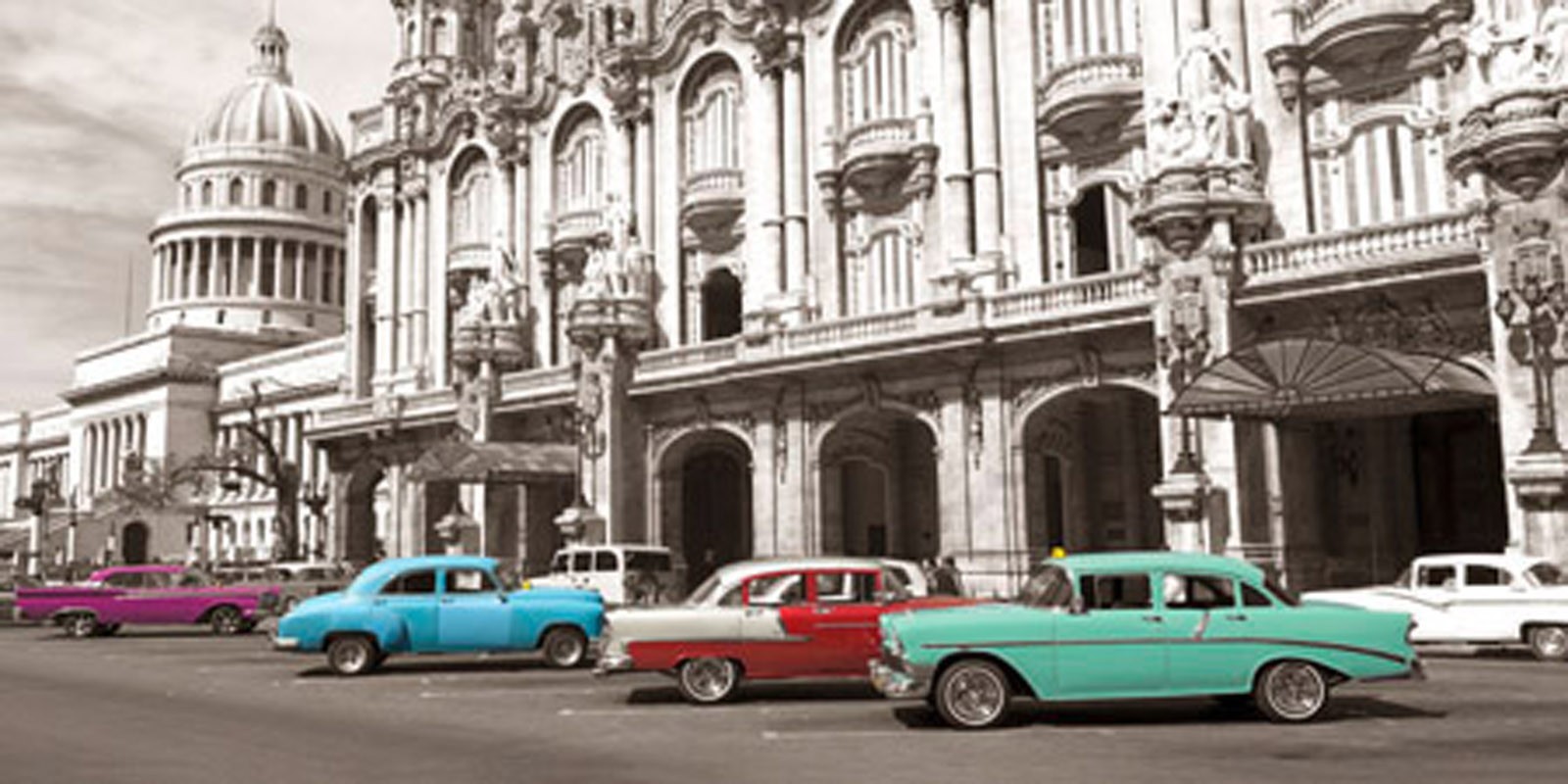 Anonymous - Vintage American cars in Havana, Cuba
