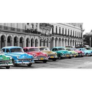 Pangea Images - Cars parked in line, Havana, Cuba
