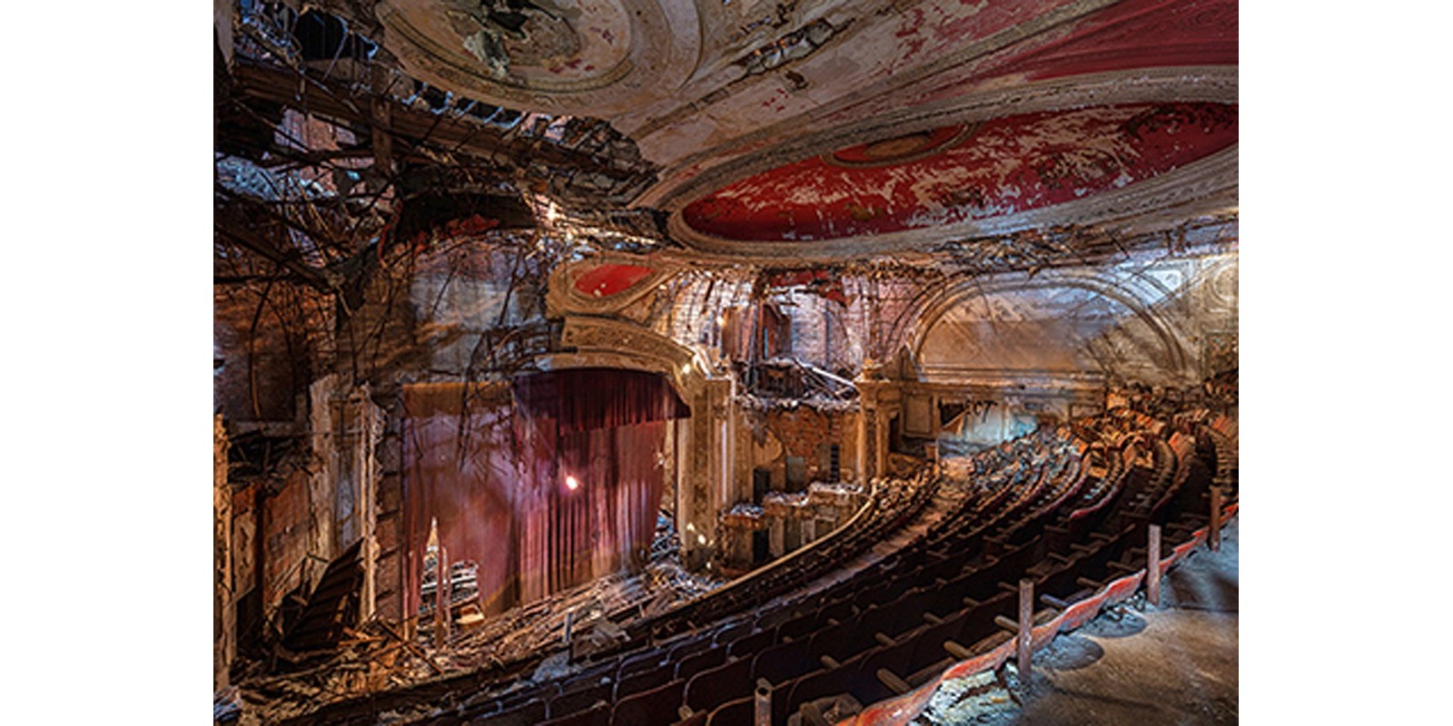 Richard Berenholtz - Abandoned Theatre, New Jersey (II)
