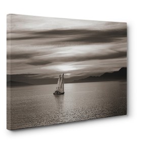 Pangea Images - Set Sails