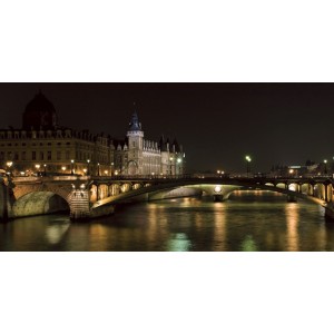 Pg-Plaisio - River in Paris