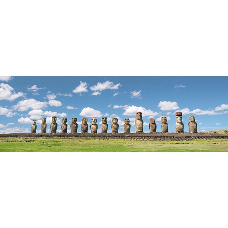 Pangea Images - Moai statues in Rapa Nui, Chile