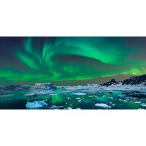 Pangea Images - Aurora Borealis, Iceland (detail)