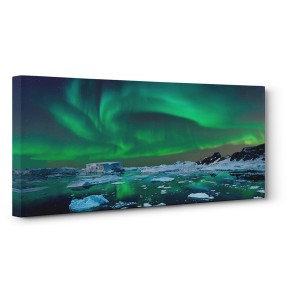 Pangea Images - Aurora Borealis, Iceland (detail)