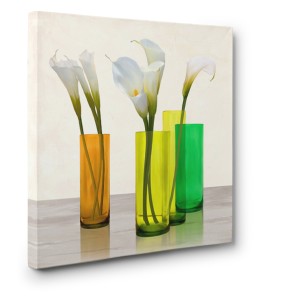 Cynthia Ann - Callas in crystal vases I (detail)
