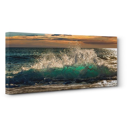 Pangea Images - Wave crashing on the beach, Kauai Island, Hawaii (detail)
