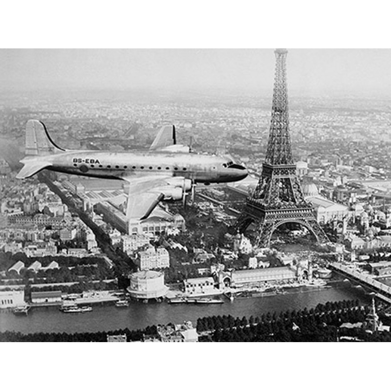 ANONYMOUS - Airplane over Paris
