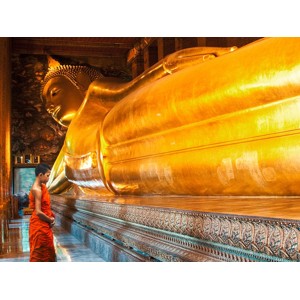 Pangea Images - Praying the reclined Buddha, Wat Pho, Bangkok, Thailand