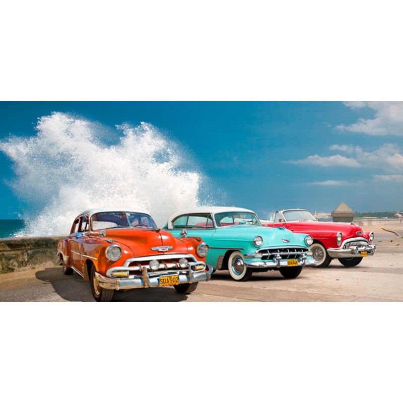 Pangea Images - Cars in Avenida de Maceo, Havana, Cuba